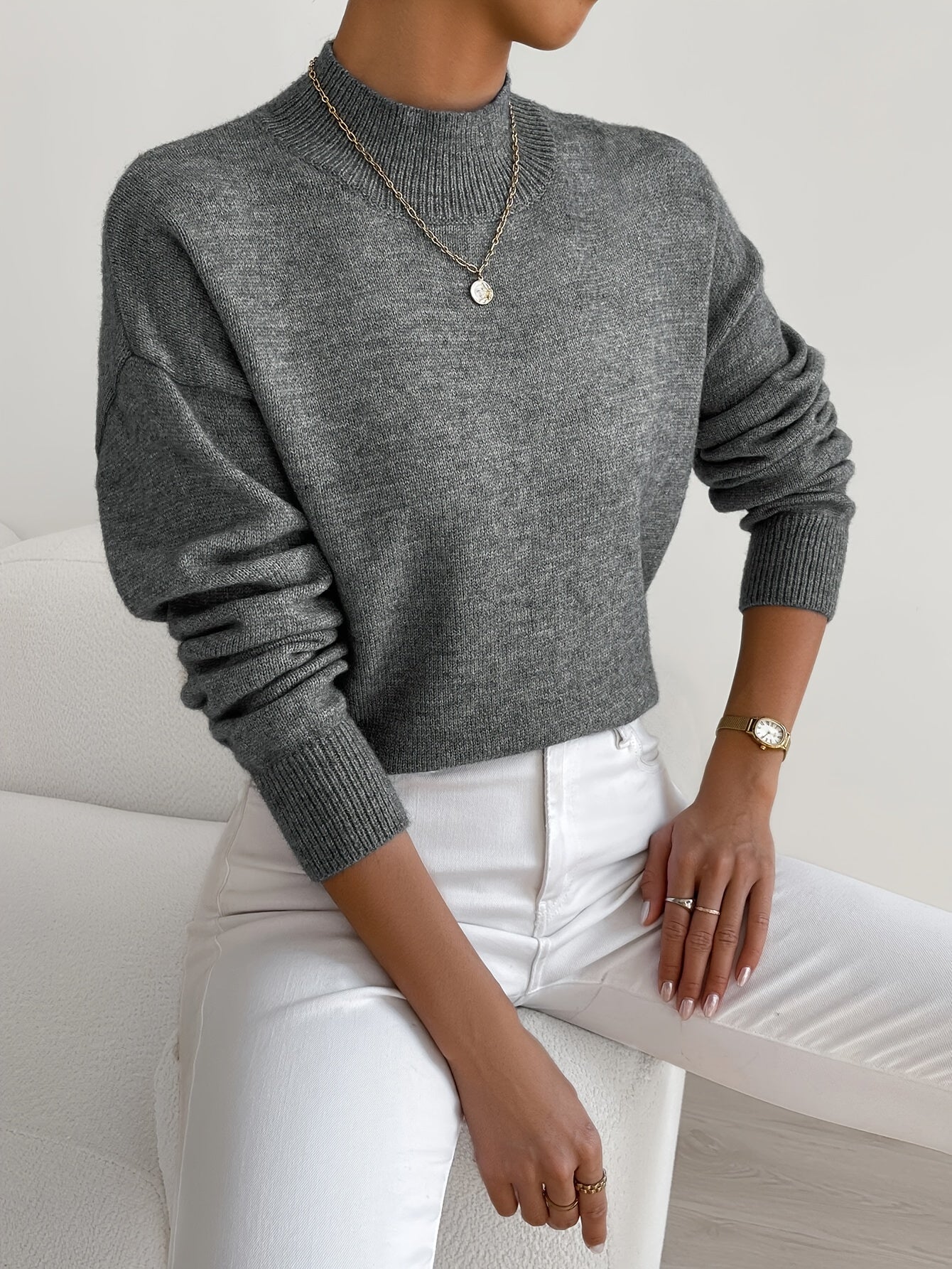 https://cdn.shopify.com/s/files/1/1057/5383/7908/files/maria-elegante-en-comfortabele-coltrui-2243928_65205b73-63bb-4498-9ff3-4909704e0981.jpg?v=1785187472