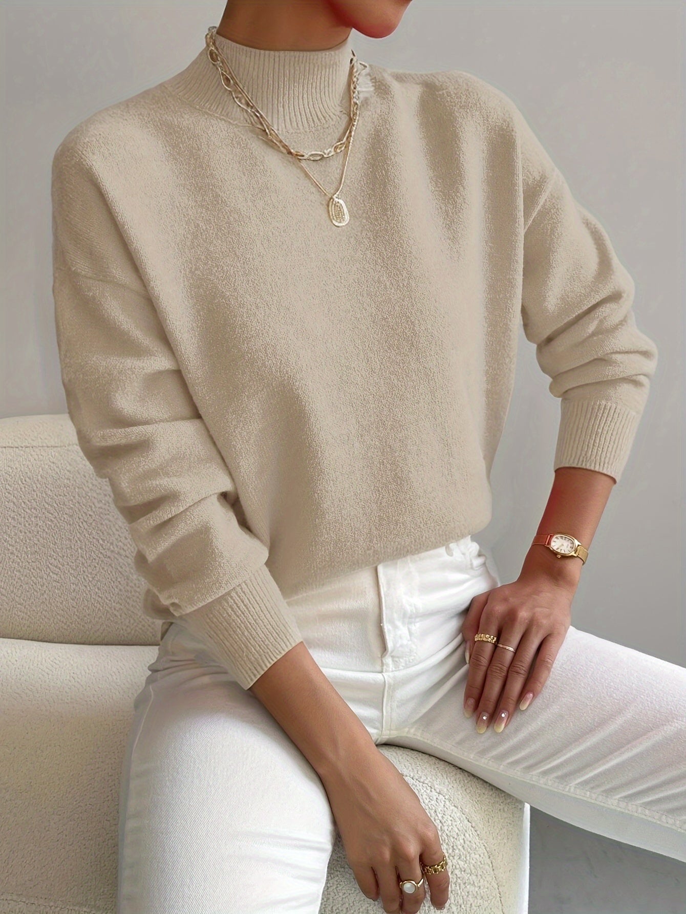 https://cdn.shopify.com/s/files/1/1057/5383/7908/files/maria-elegante-en-comfortabele-coltrui-3341250_42c65c5d-626e-4d7a-b43e-7327fec8d680.jpg?v=1785187474