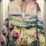 https://cdn.shopify.com/s/files/1/1057/5383/7908/files/modehaus-behrens-strickjacke-heike-landschaftsmotiv_79c0b1c5-a6c9-4154-a9cc-2a81cdbd7ff9.jpg?v=1788891696