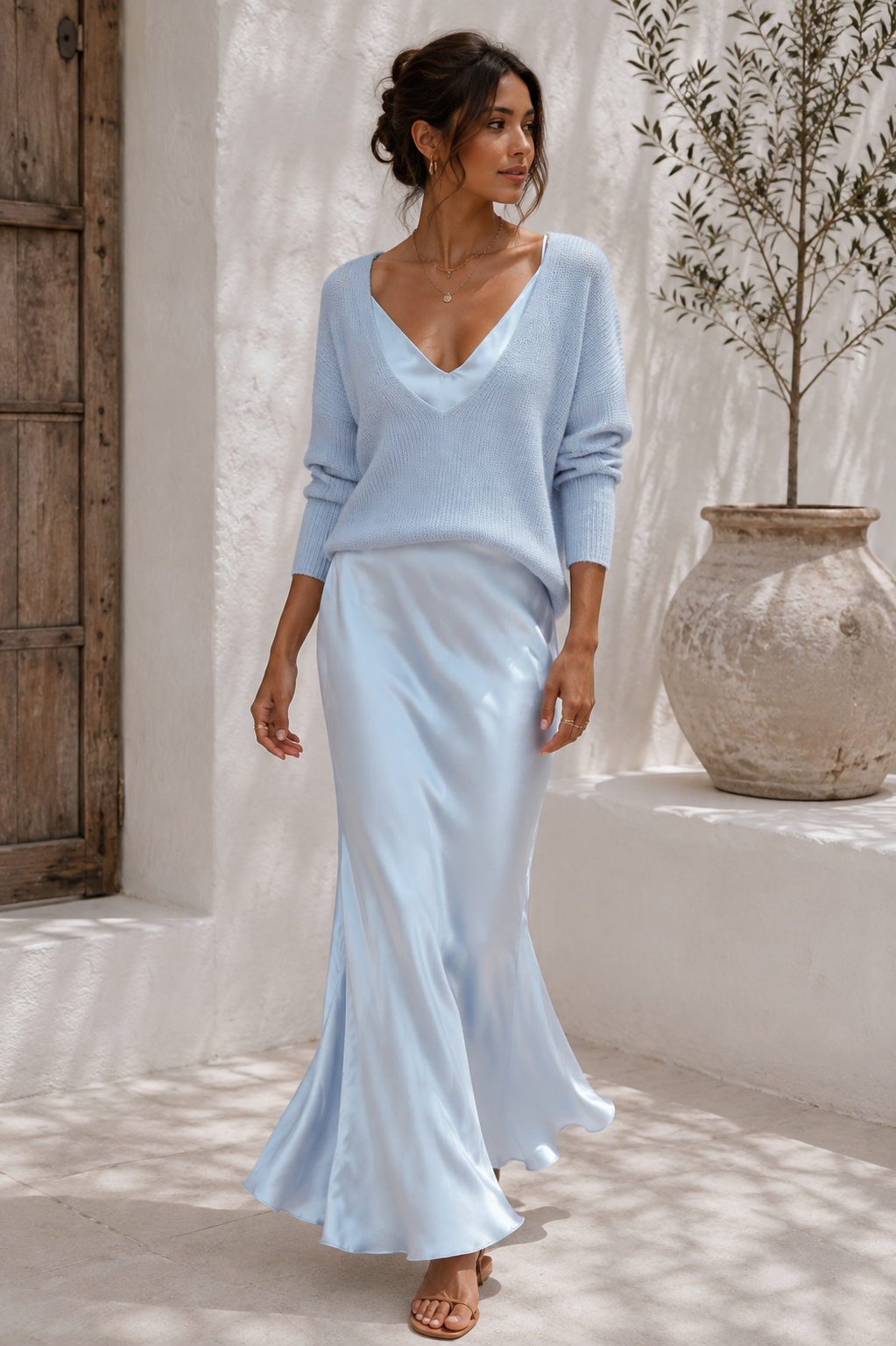 Morena – Abito Satinato con Maglioncino