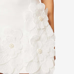 Pamela – Mini Abito Elegante Smanicato con Cut-out