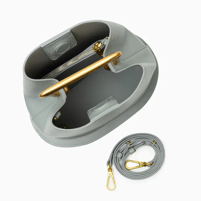 https://cdn.shopify.com/s/files/1/1037/6196/9489/files/viena11_1800x1800_b8a1d1e6-fb60-483b-b471-ea82a454d2b3.webp?v=1781341886