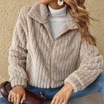 https://cdn.shopify.com/s/files/1/1037/6196/9489/files/yvonnec-casual-plush-vest-146670_919cda8f-a624-41e5-bbdc-20699977e640.jpg?v=1788379720